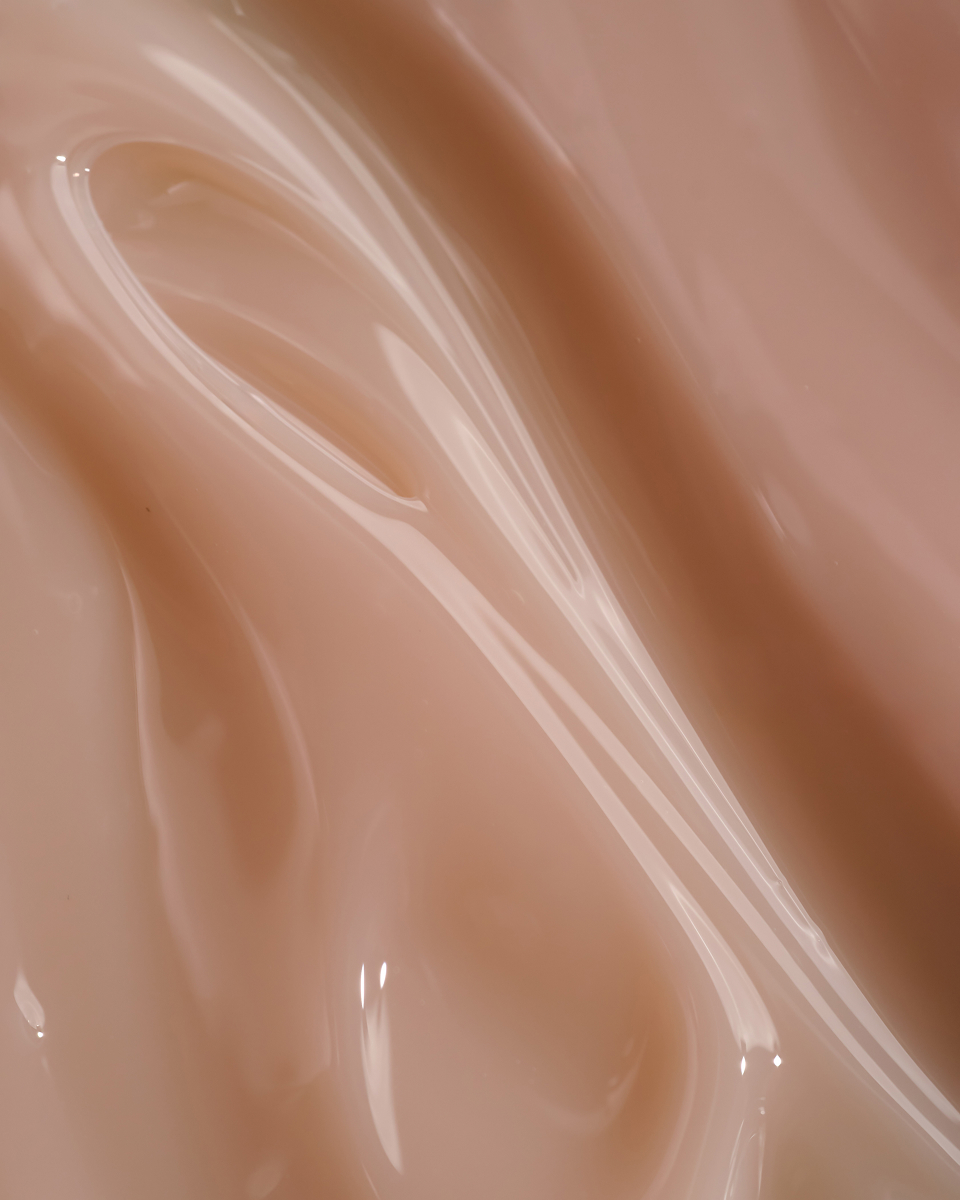 DARK ICONIC GEL 05 – Nude natural claro – 15 ml