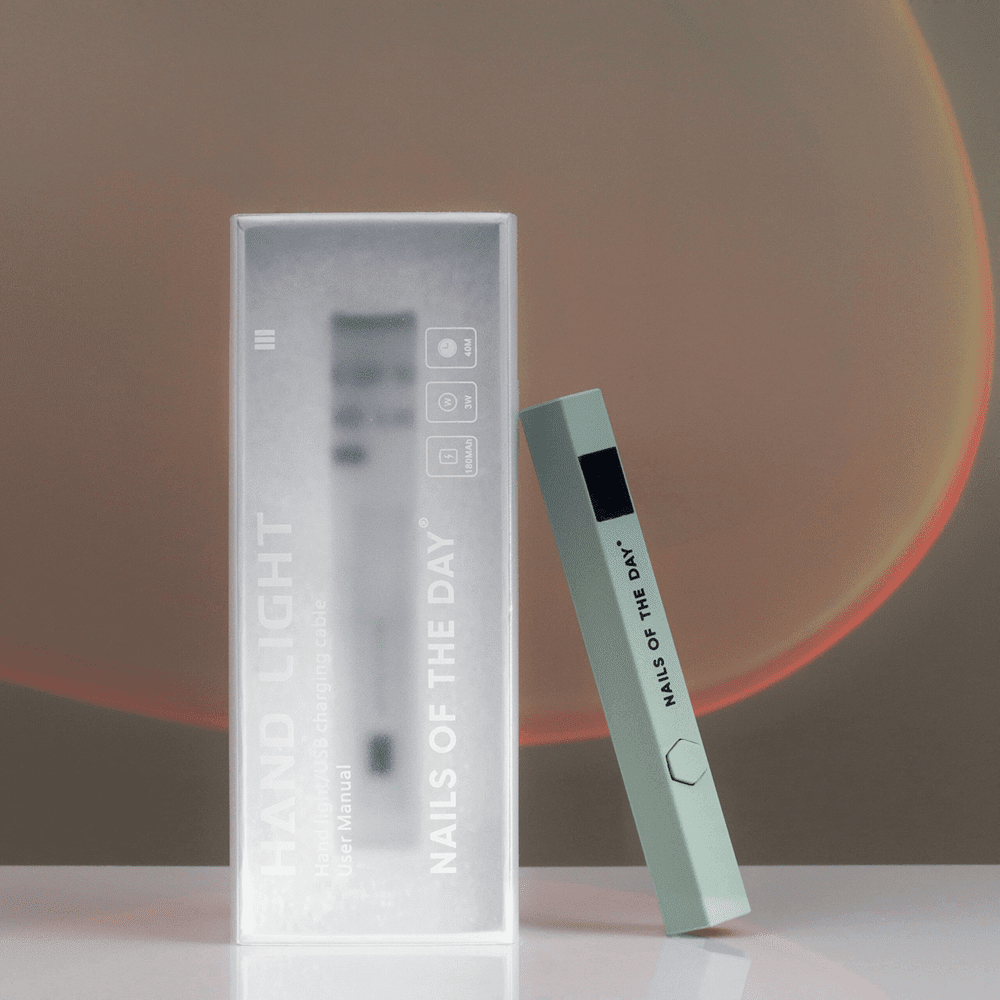 NAILSOFTHEDAY Nail Lamp Green - lanterna UV/LED para unhas (formas superiores e inferiores)