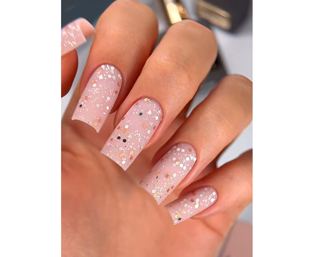 HEYLOVE Coin Top Silver & Gold matte, 15 ml - top mate - Image 2