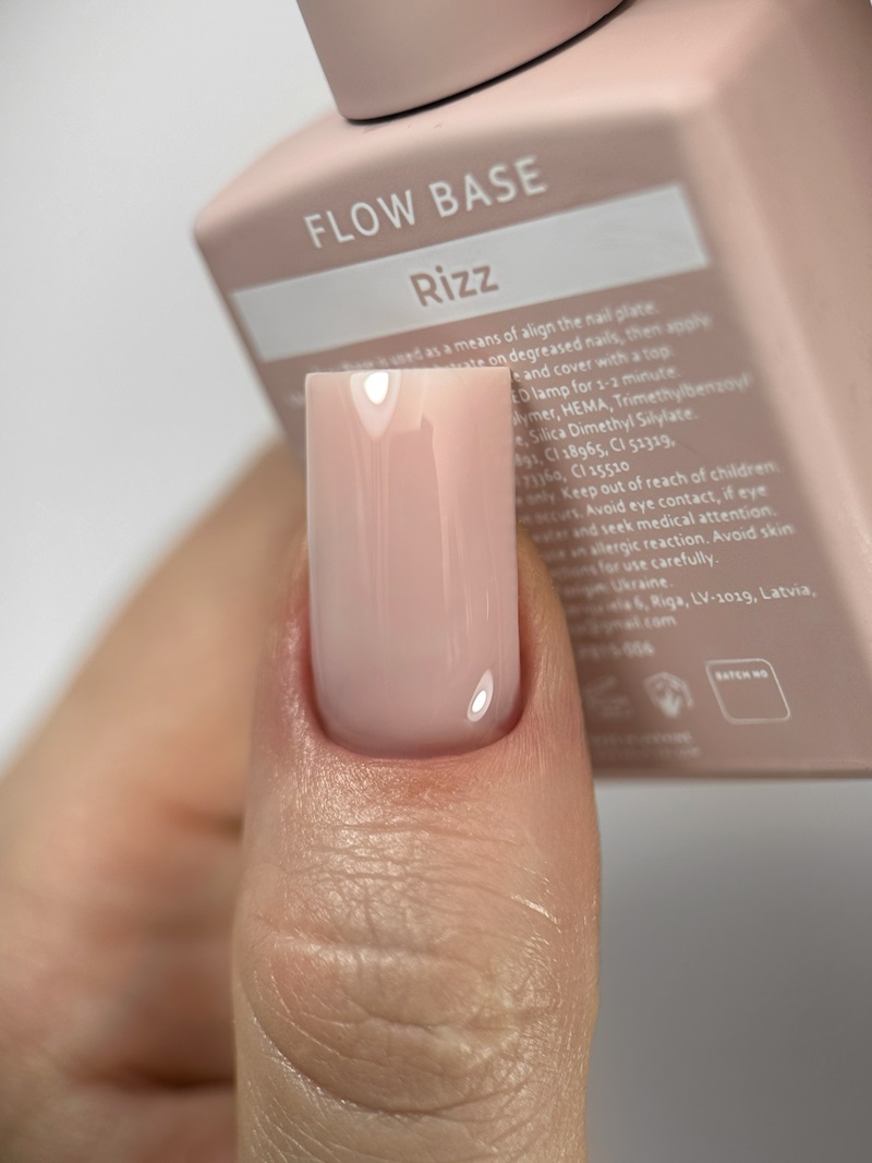 HEYLOVE Flow base Rizz, 15 ml – base camuflante - Image 3