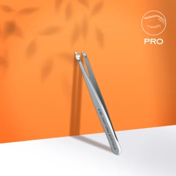 Pinça para sobrancelhas EXPERT 10 TYPE 7 (oblíqua pontiaguda)
